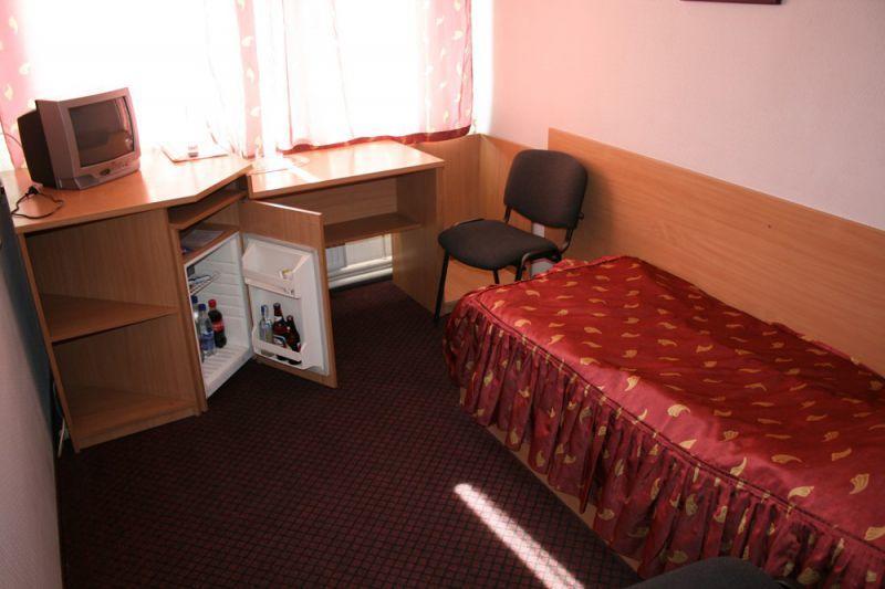 Zhovtnevyi Hotel Vinnitsja Eksteriør billede